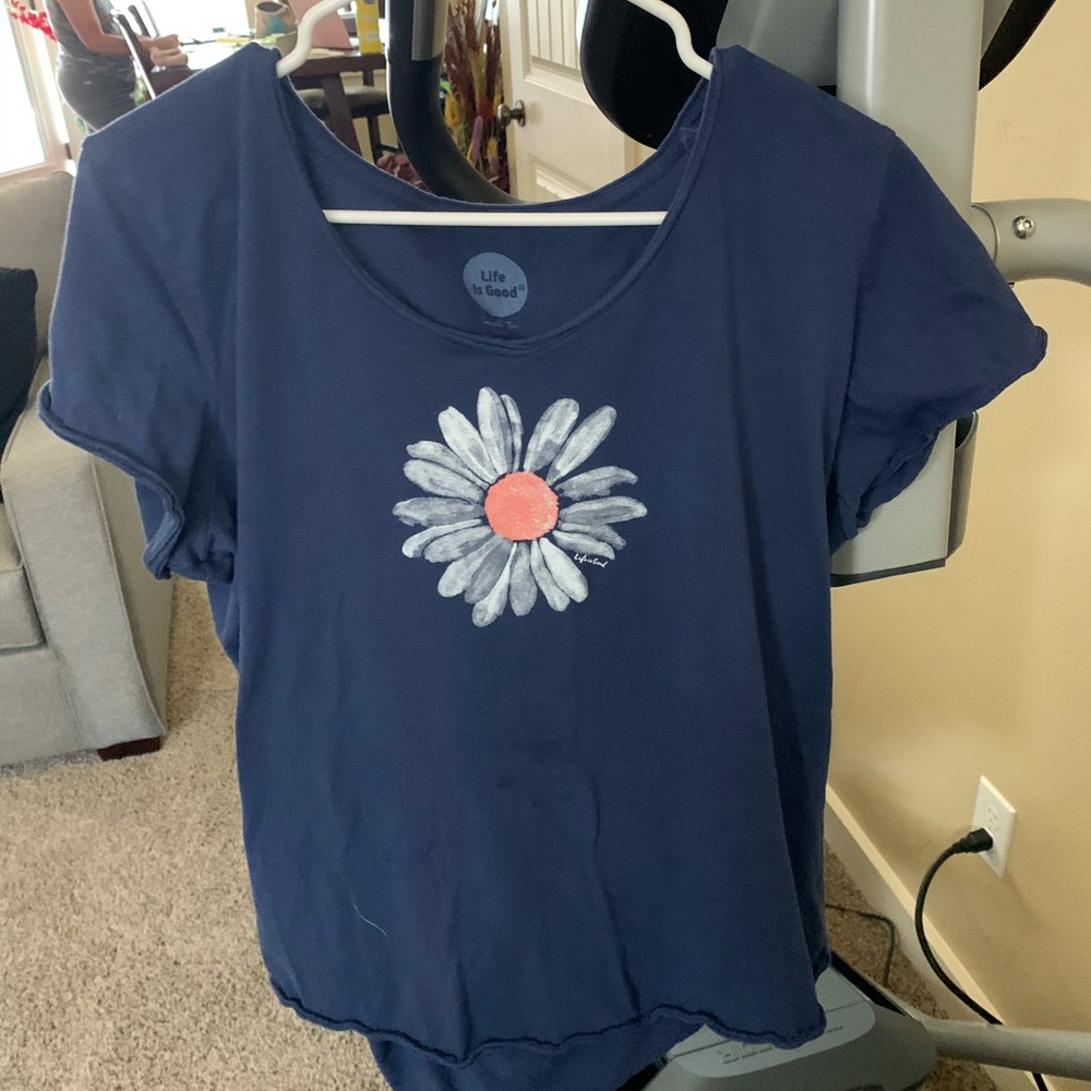 Life is Good Flower Tee